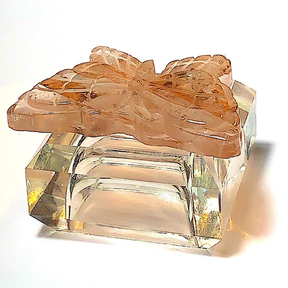BUTTERFLY FIRE QUARTZ CARVED CRYSTAL HEALING STONE NEW - Picture 6 of 8